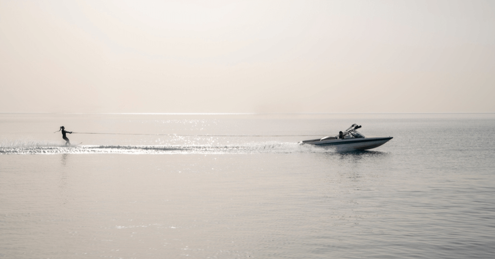 ski boat