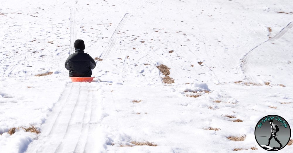 The Best Sledding Hills Around Indianapolis That Aren't Crowded Tourist Traps